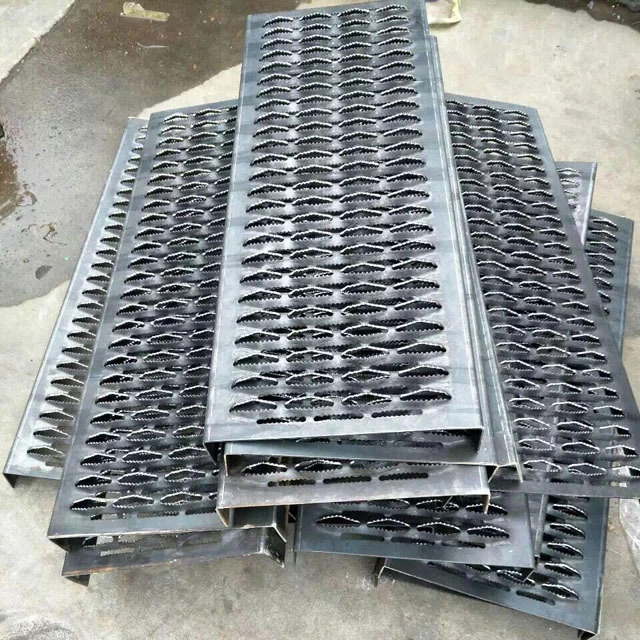 0.3mm construction material galvanized hy-rib high ribbed expanded metal lath