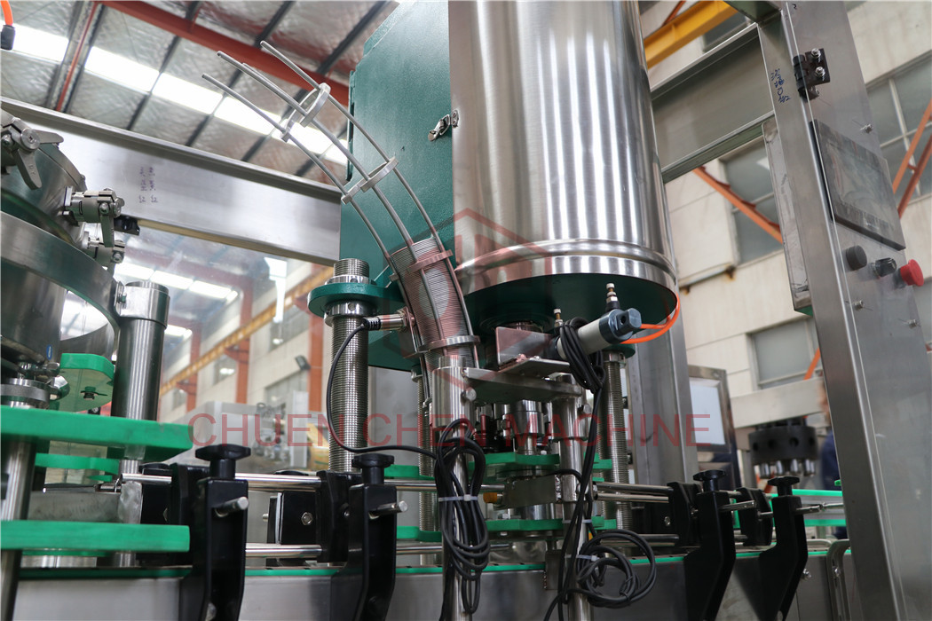 Stable Lemon And Juice Flavor Beverage Can Filling Machine With Compact Structure