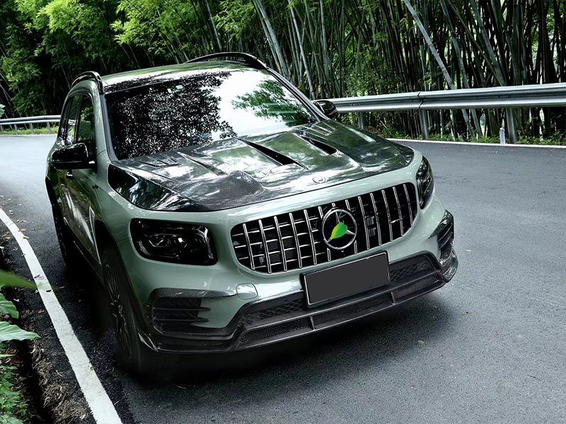 Auto Parts for Mercedes GLB Carbon Fiber Body Kit GLB Carbon Fiber Front Scoop Diffuser Spoiler Hood