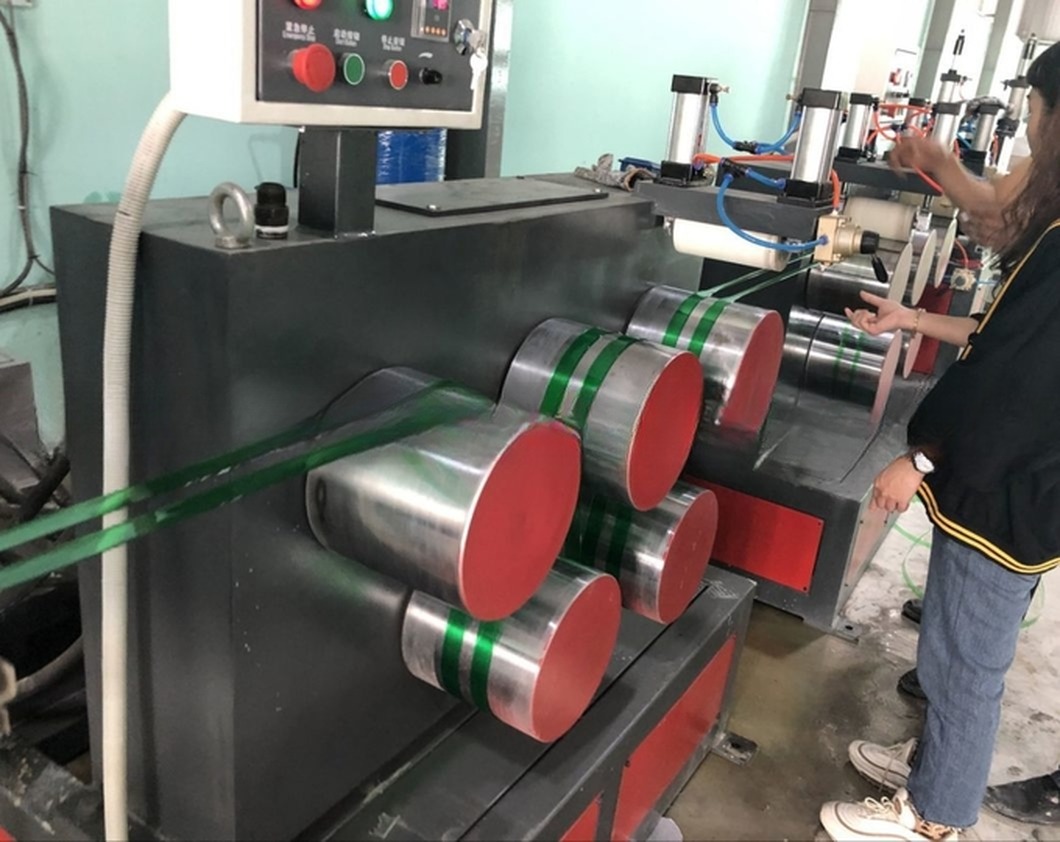 Recycled Material Made Plastic Pet Packing Strap Band Production Line Making Machine