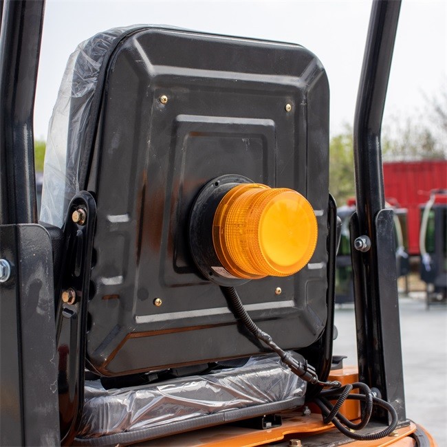 HT10G 1 Tone Digger With EPA Engine Mini Excavator High Performance