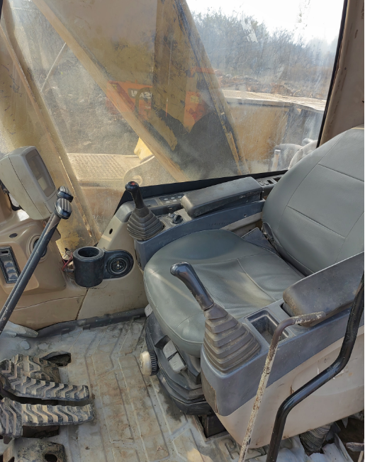 Active Trade for Cat 320C Excavator in 3400 Working Hours 21115KG Operating Weight
