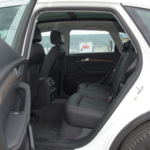 2022 Best Hot Sale wholesale price luxury new cars from China SUV AUDI Q5L