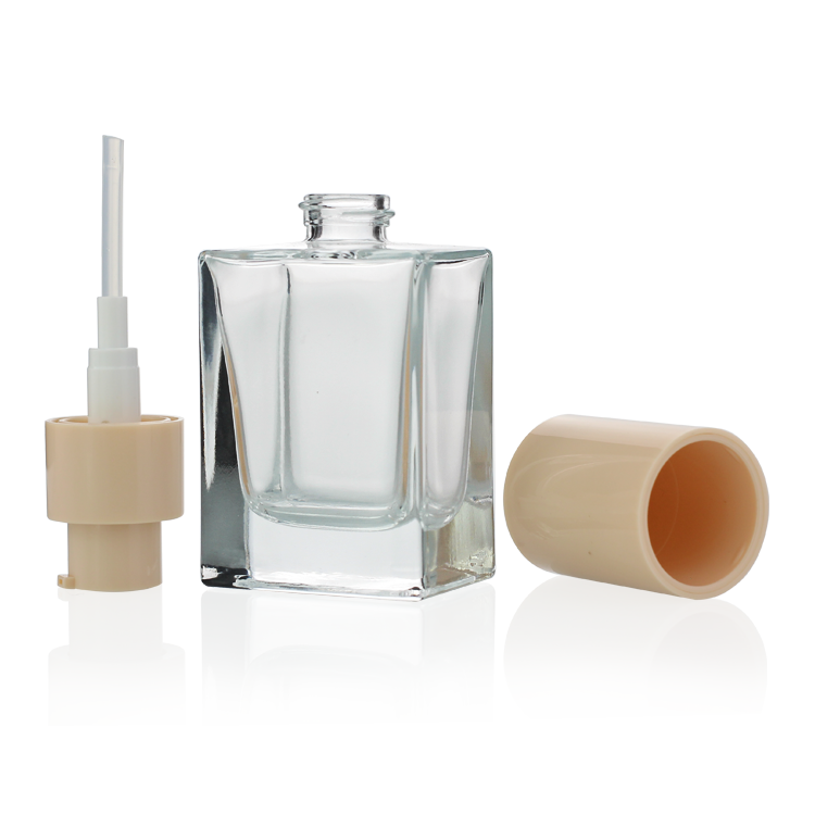 Luxury Small Square 30ml Foundation Bottle Screen Printing With Metal Screw Cap