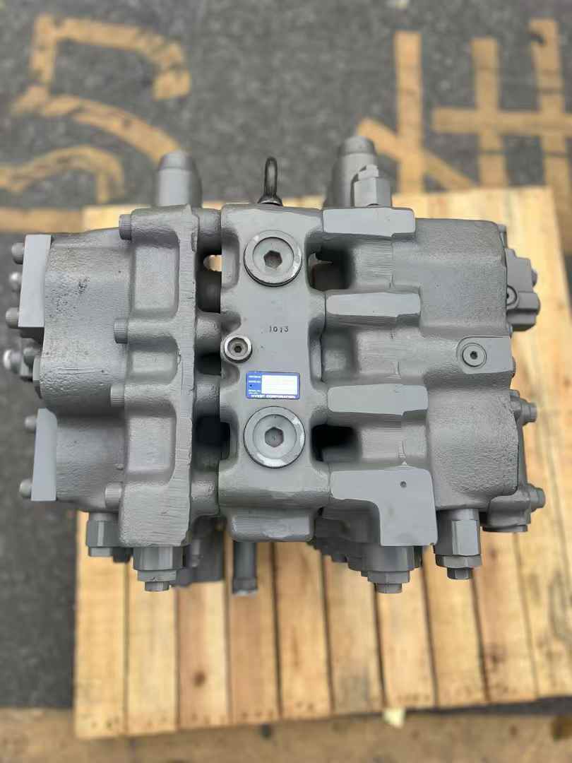 Volvo 140 210 240 290 460 480 & Toshiba UX28 UX32 UK36 Main Control Valve Excavator Parts
