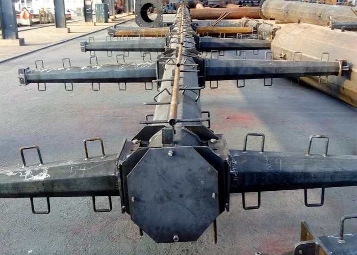 Silver Monopole Transmission Tower , Hot-dip Galvanized Power Monopole Transmission Tower