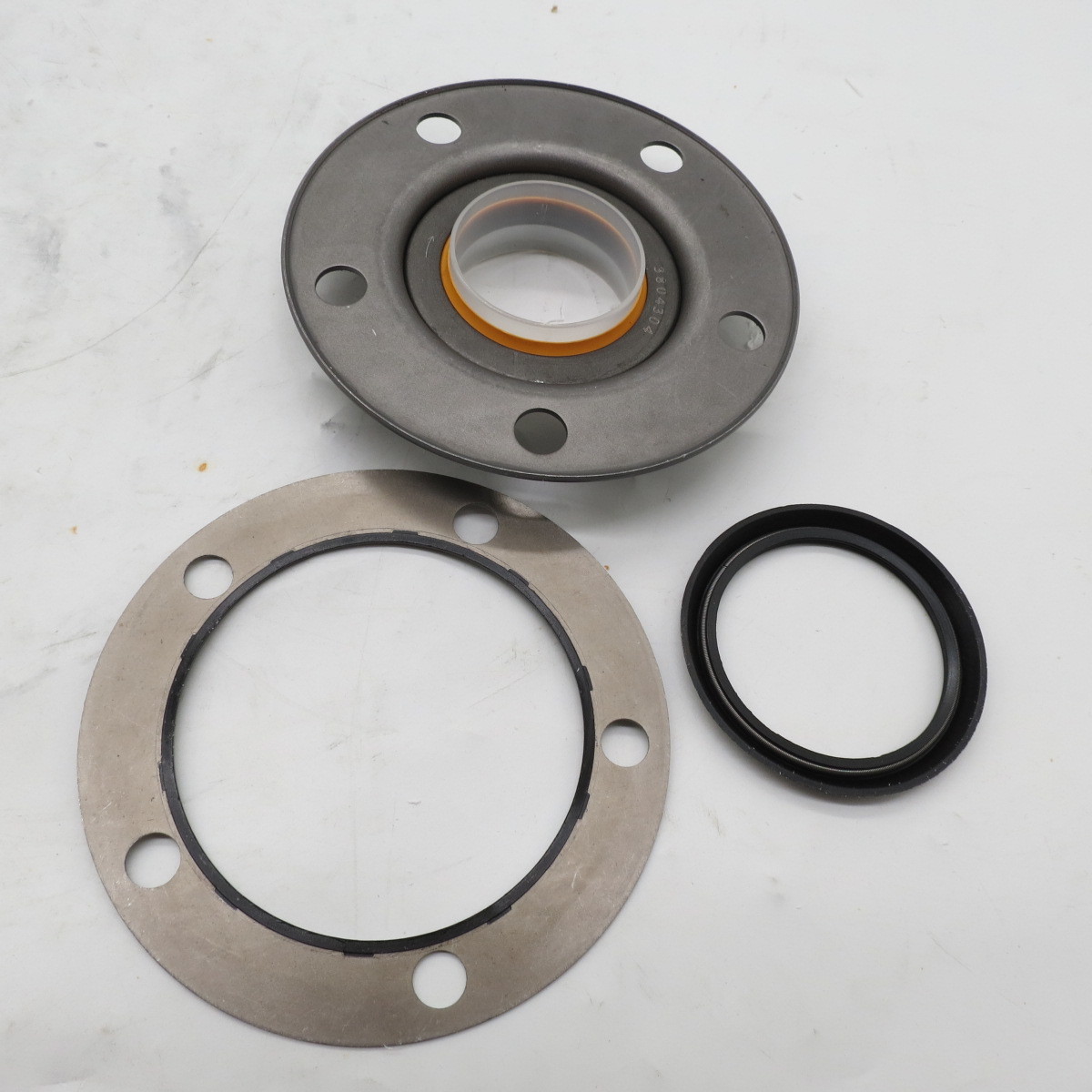 Excavator Accessory Drive Oil Seal 3803489Excavator attachment drive oil seal, 3803489