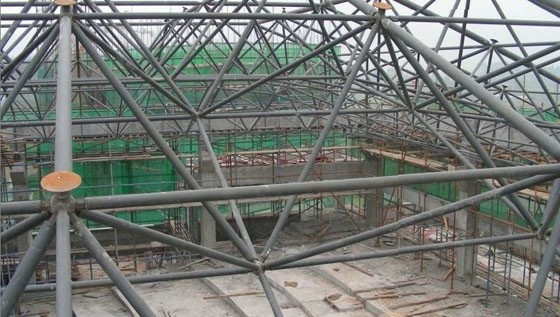 Prefab PU Roof Space Frame Truss Structure Building Roof 950mm One Stop Service