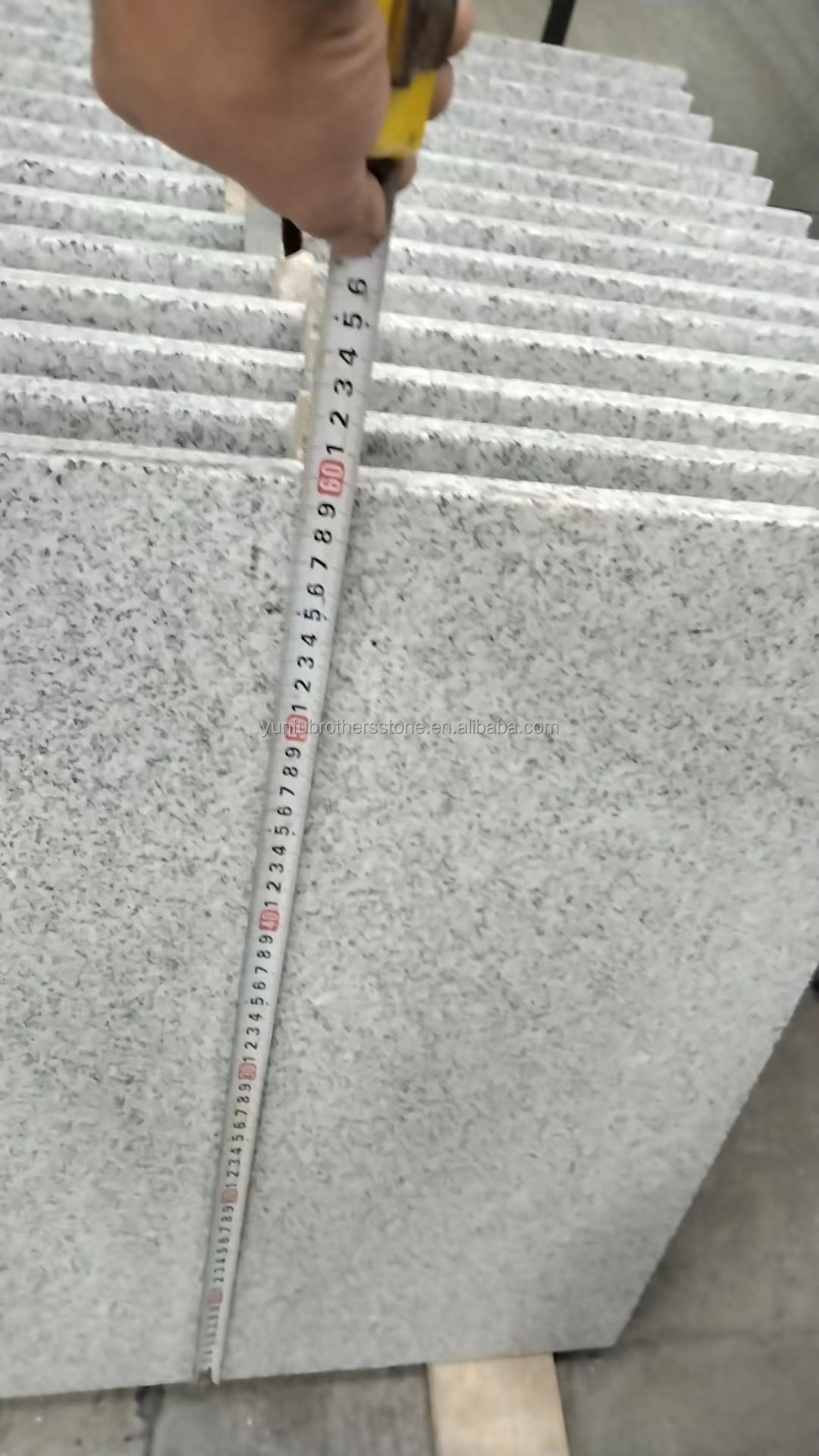 Natural Granite Flooring Stone Modern Design Cut-to-Size Straight Floating Stairs
