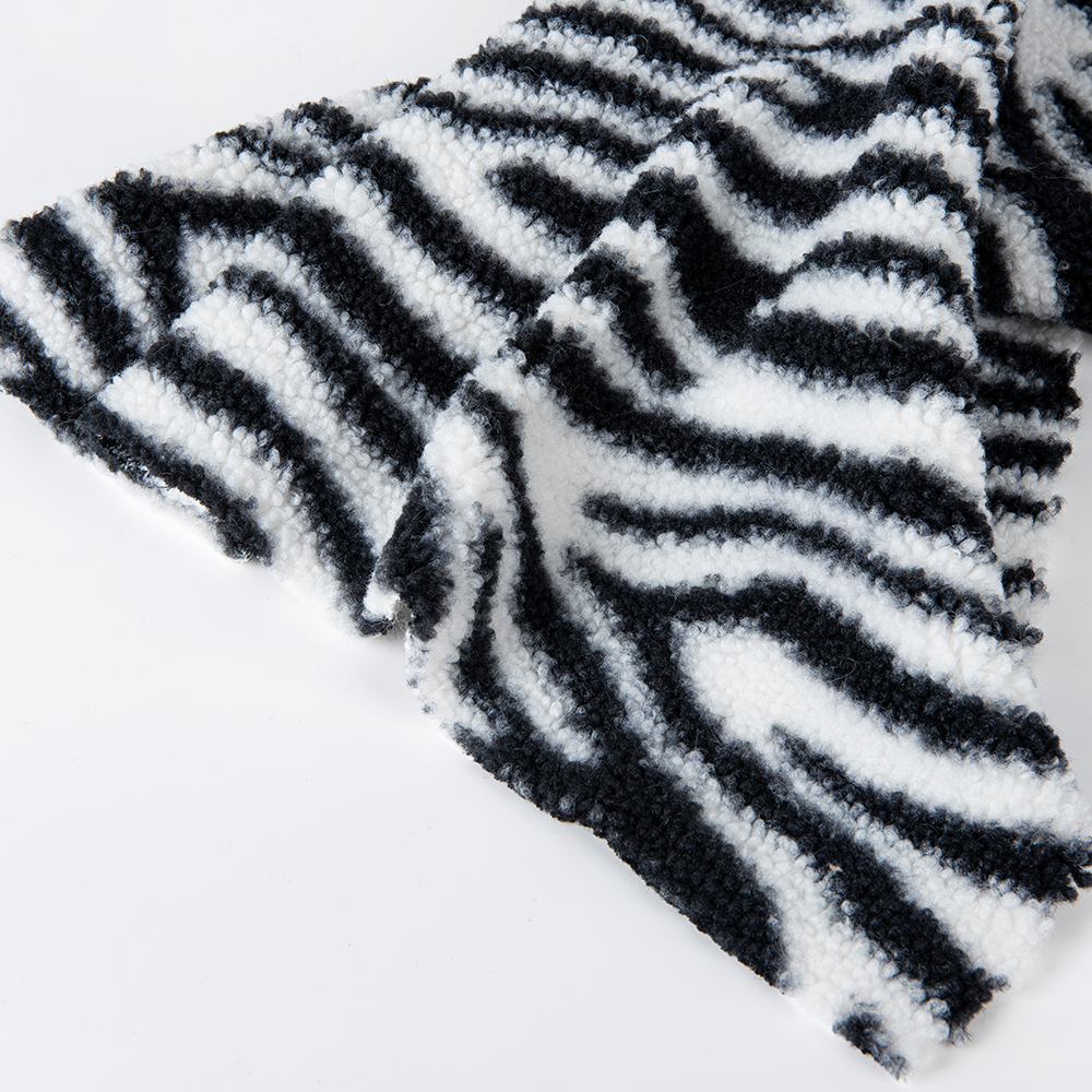 Fashional Plush Fabric 300gsm Sample Free for 100% Recycled Polyester Sherpa Teddy Fabric