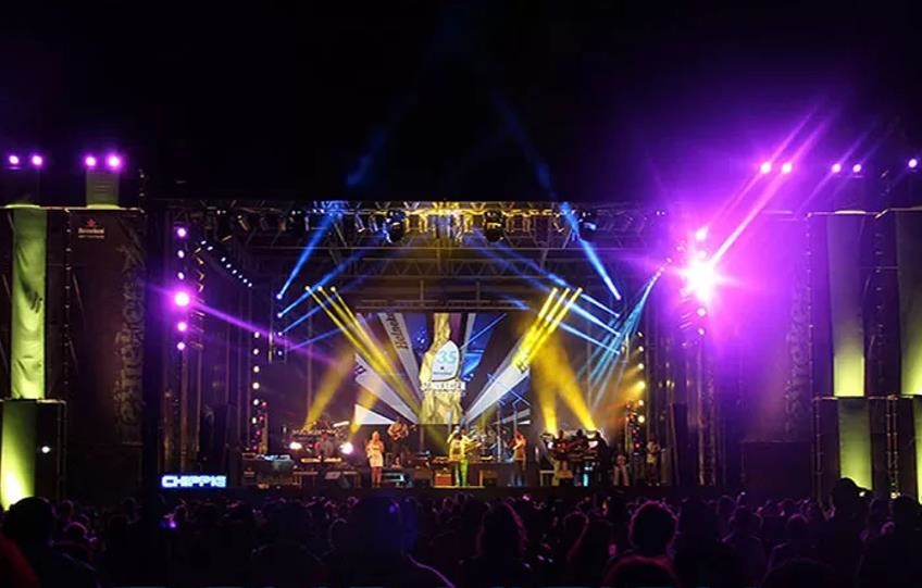 500x1000mm P2.97 P3.91 LED Video Wall Curtain 1000 cd/sqm For Live Event