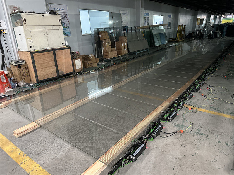 Full Color Super Slim Indoor Outdoor Curtain Glass P10-P50 Transparent Flexible LED Film Display