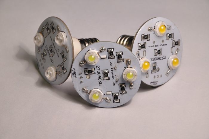 KooSion PRE-PROGRAMMED RGB 16 SMD LED CARNIVAL LIGHTS TURBO BULBS