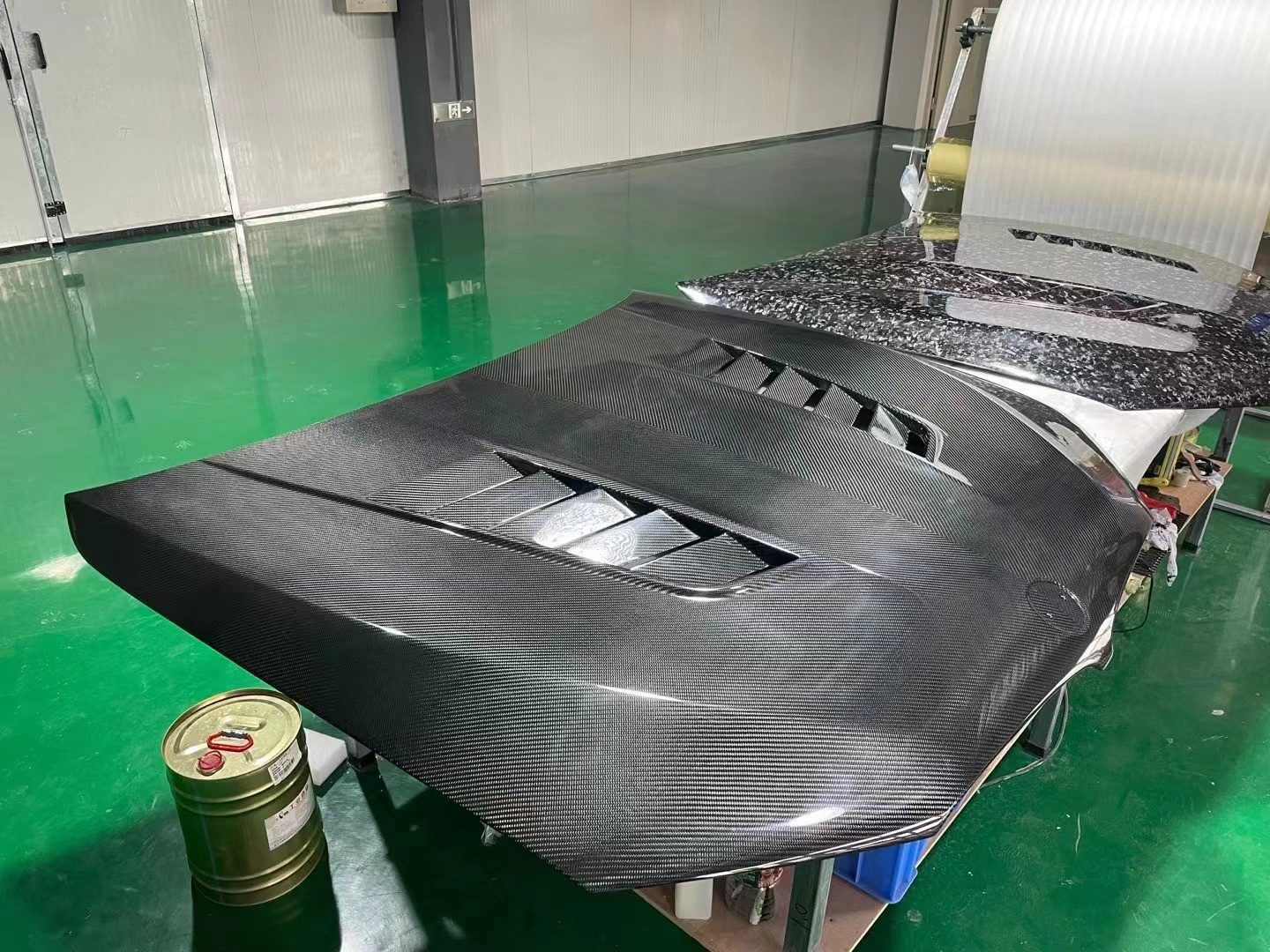 For BMW 5 Series G30 G38 F90 Carbon Fiber Machine Cover G30 G38 F90 Dry Carbon Fiber Engine Hatch Cover