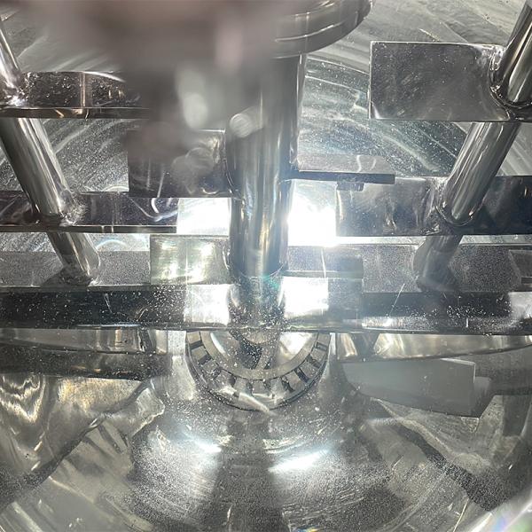 Vacuum Homogenizing Emulsifying Machine With Automatic Material Suction Mature Technology Forging Quality Is Guaranteed