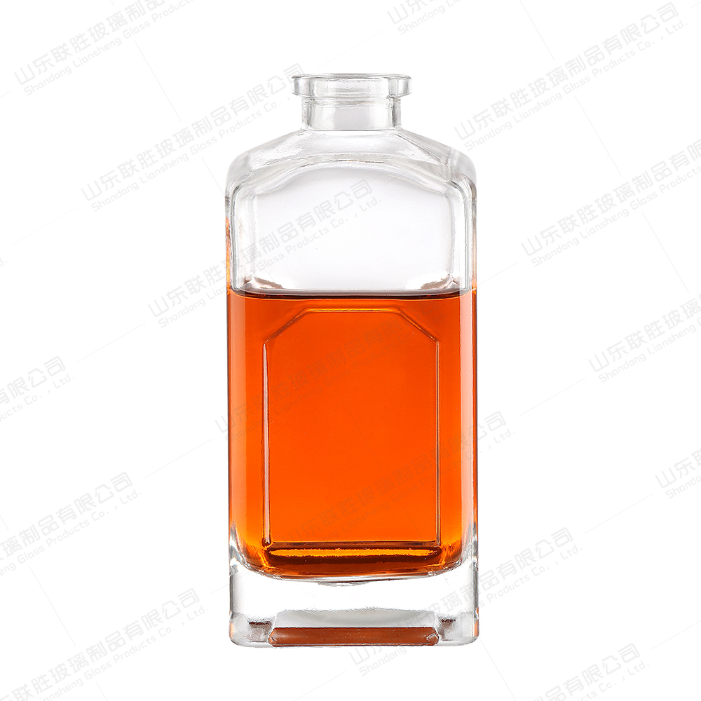 Body Material Glass Clear Bottle for Tequila Liqueur 500ml 1000ml Unique Carved Flat