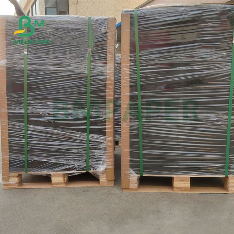 150gsm 200gsm Black Kraft Paper Board For Gift Packing 70 x 100cm Good Stiffness