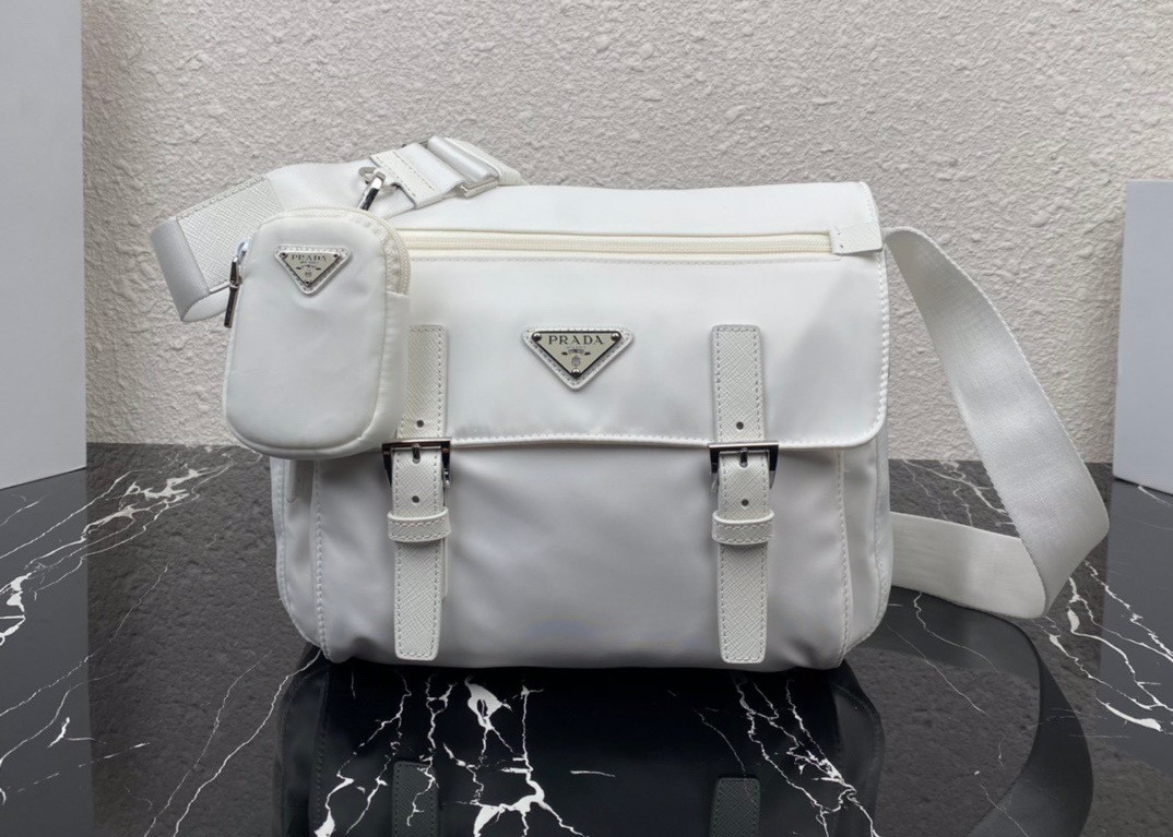 Triangle Logo Luxury Canvas Bag , Adjustable Nylon Shoulder Strap Luxury Messenger Bag