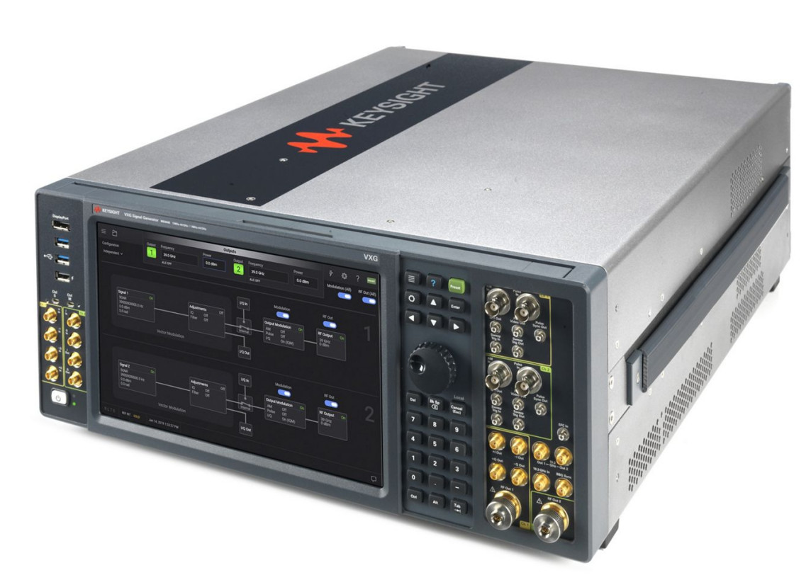 Keysight Agilent M9384B VXG Microwave Signal Generator up to 44GHz