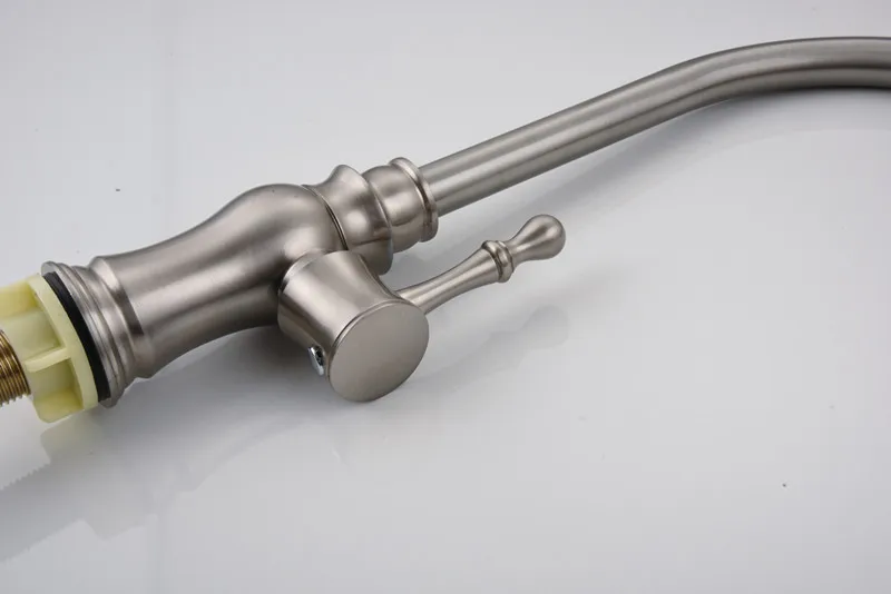 Modern Design Zinc Alloy Pull Out Down Silver Sink Kitchen Faucet Mixer Hot Cold Water Tap