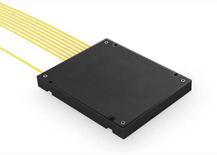 Low insertion loss, low PDL 1 × 32 PLC SC / APC Fiber Optic Splitter