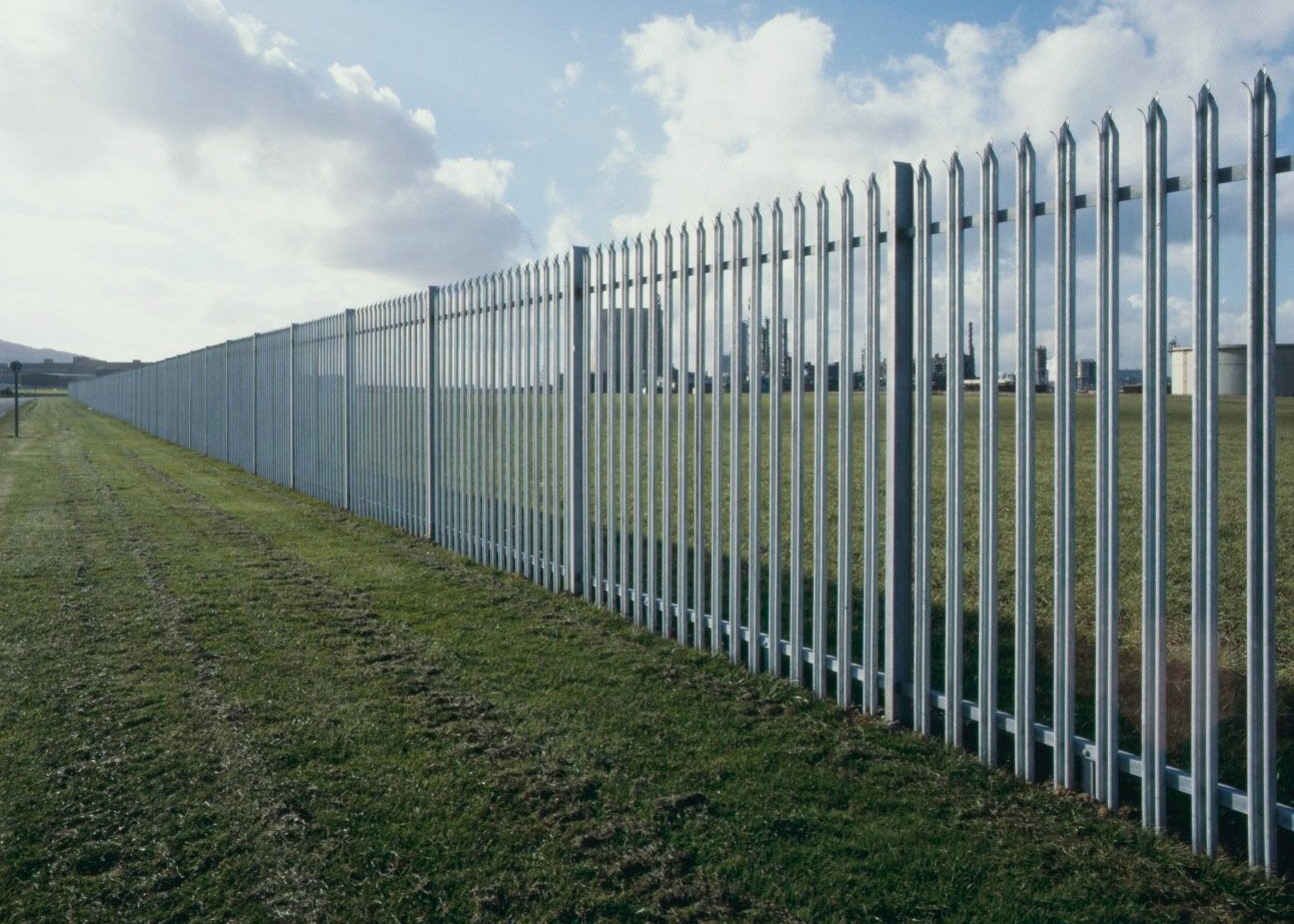 1.2m Tall Metal Palisade Fencing Hot Dipped Galvanized After Welded Privacy Vinyl