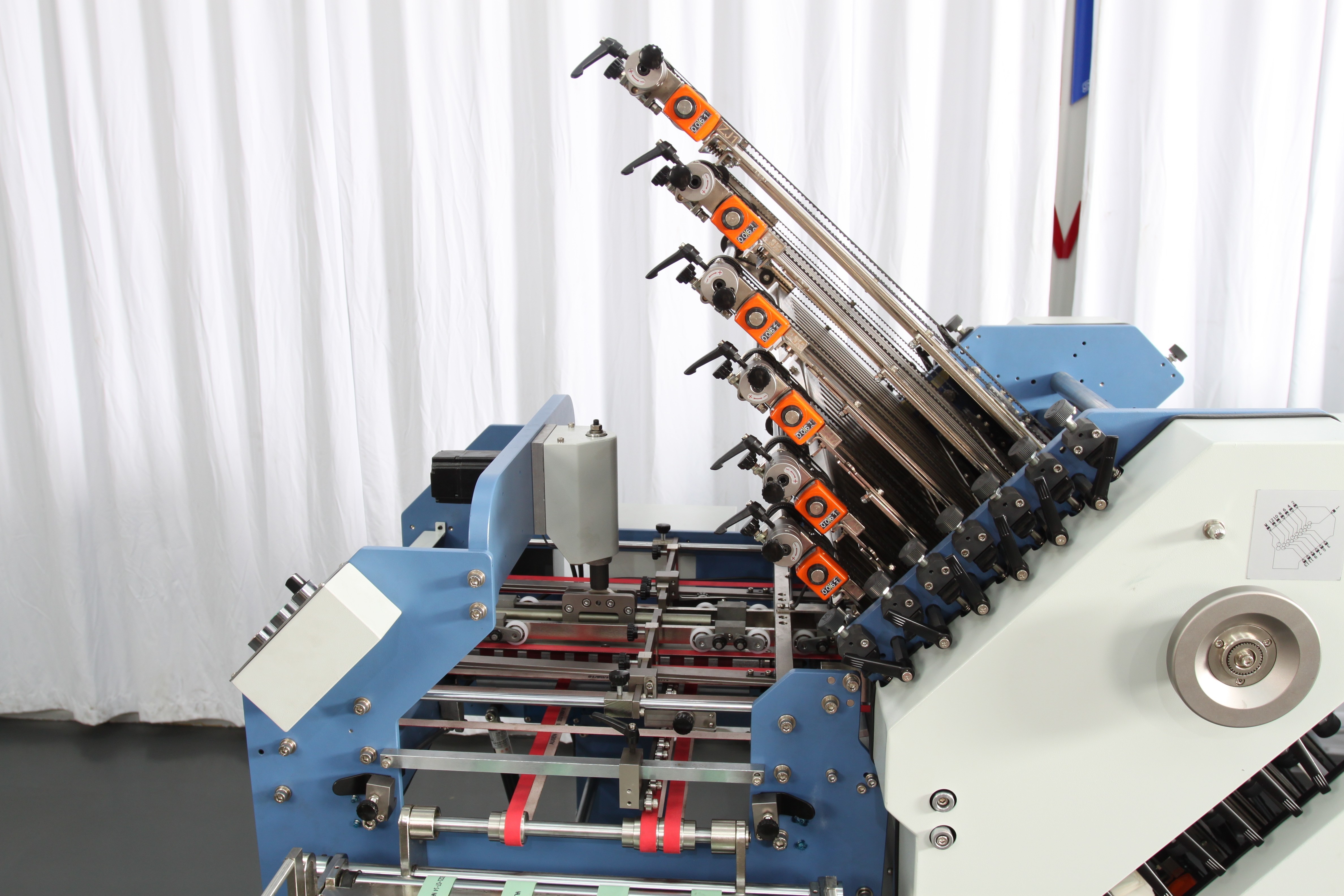 Automatic High Speed Cross Fold Paper Folding Machine Width 360mm