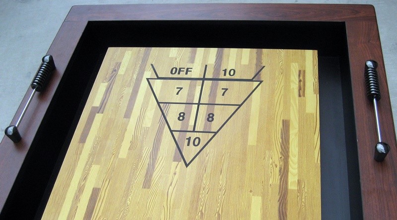Colorful Home Shuffleboard Table , 9 FT Rustic Shuffleboard Table with Smooth poly coated
