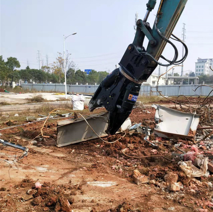 3850kg YAKAI Digger Tree Shear 320 Bar CTHB Tree Cutter For Mini Excavator