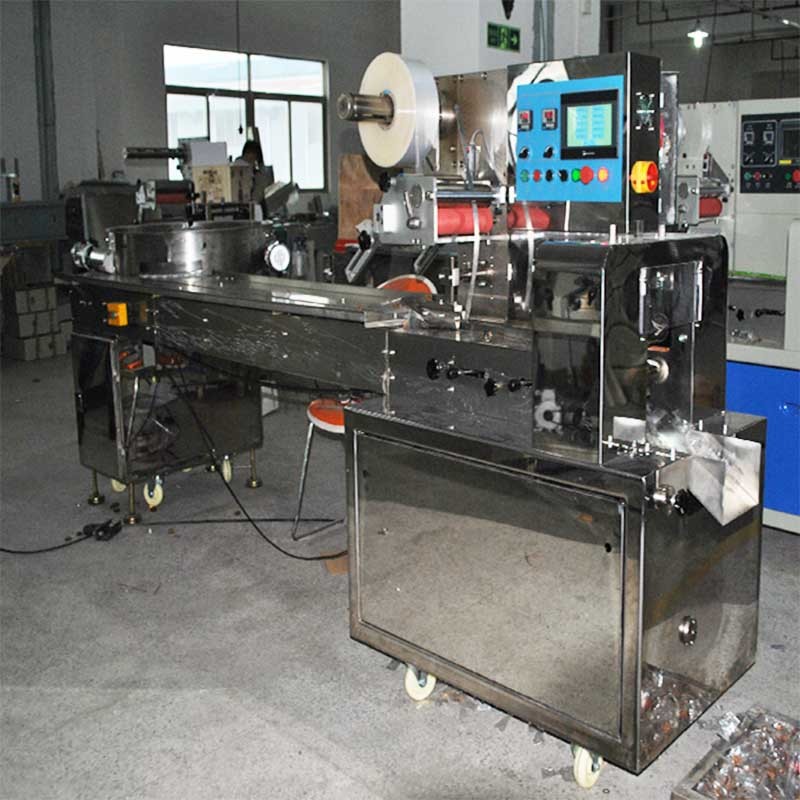 500+ Per Minute High Speed Lutein Gummies Automatic Feeding Pillow Packing Machine