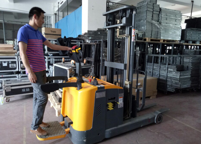 Electric Stacker Warehouse Forklift Trucks Counterbalanced With Low Voltage Protection