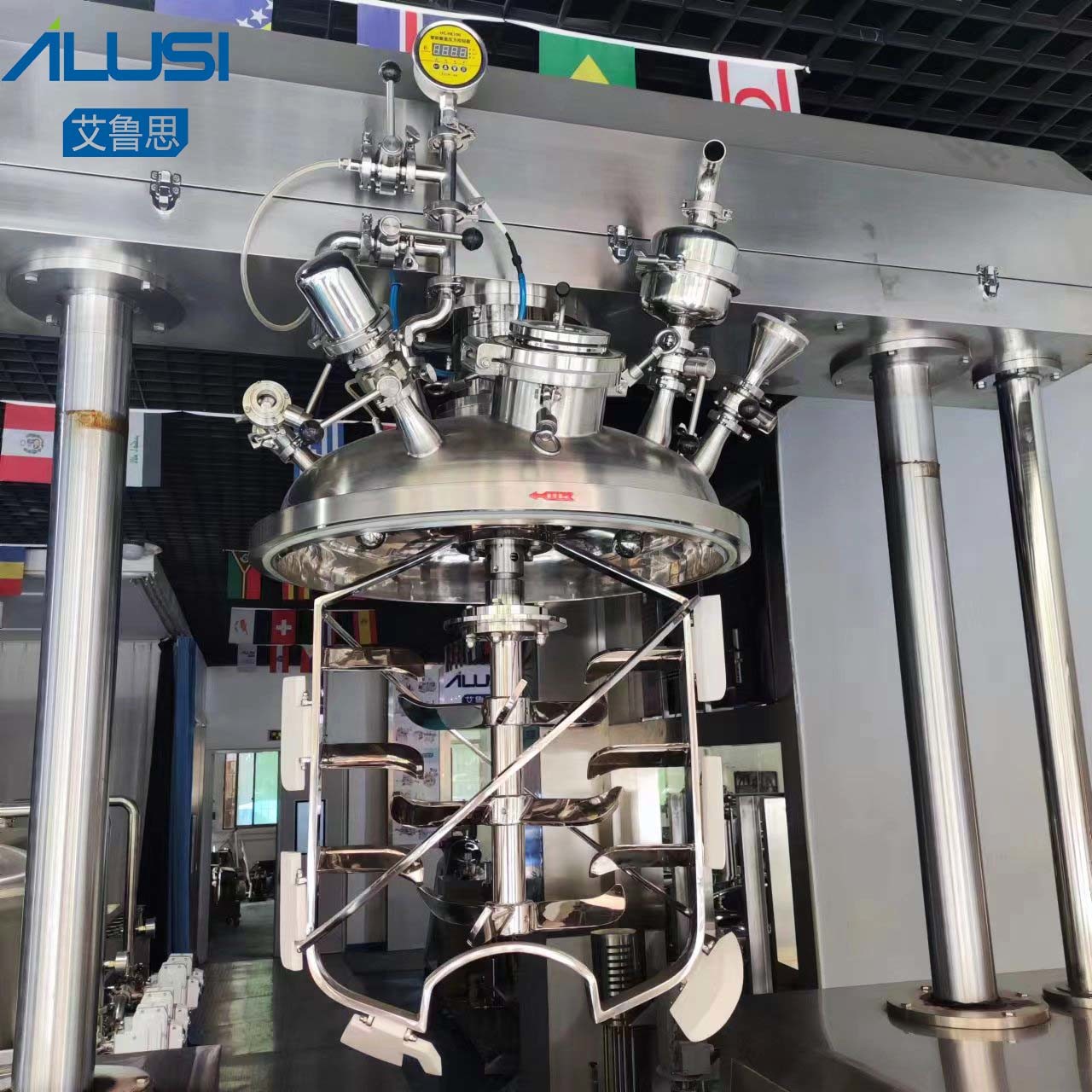 Hydraulic Lift Vacuum Emulsifier Mixer Machine PLC Control Cream Lotion Mixing Equipment