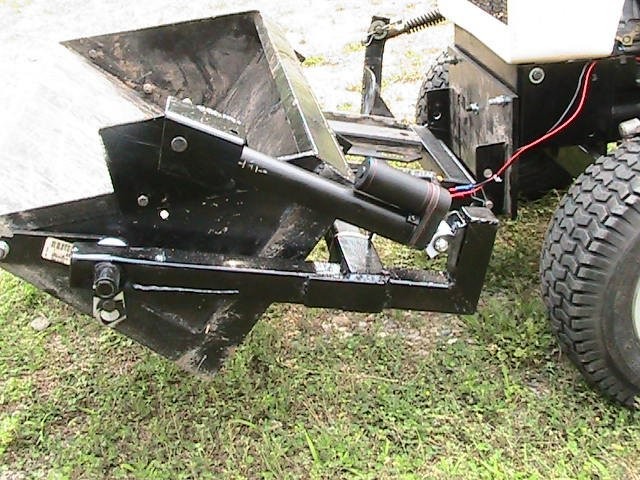 Brush DC Motor Automotive Linear Actuators Lead Screw Type Boat Use
