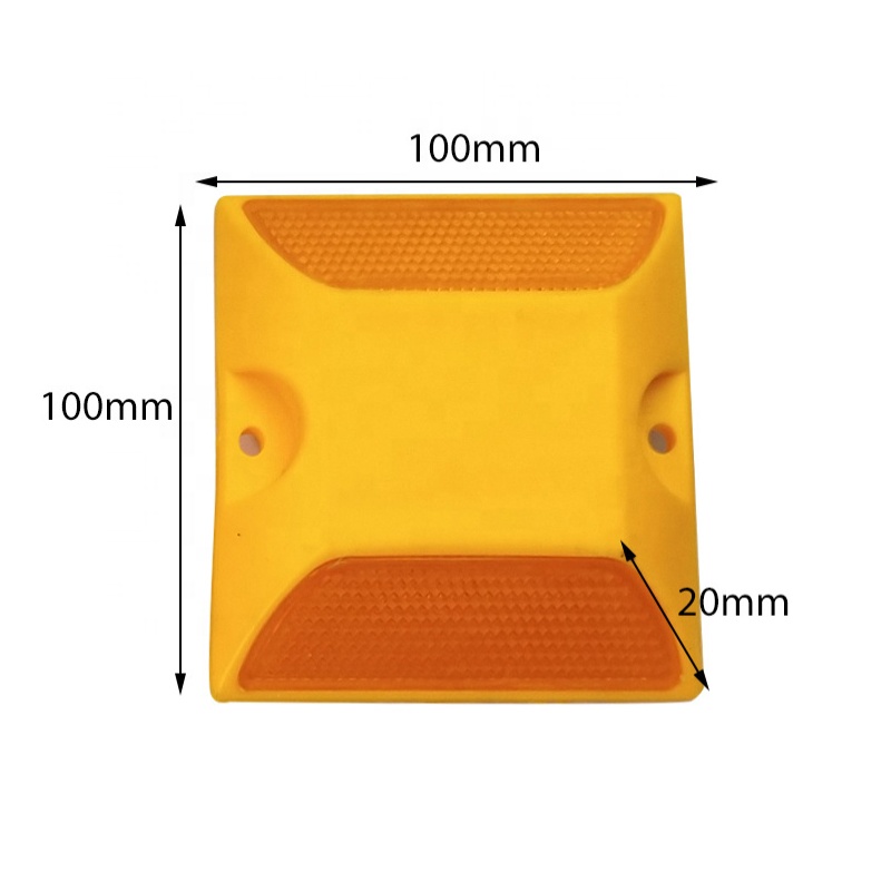 G105 Solar Plastic Reflectors for Road Safety and Traffic Marking ROHS Certified
