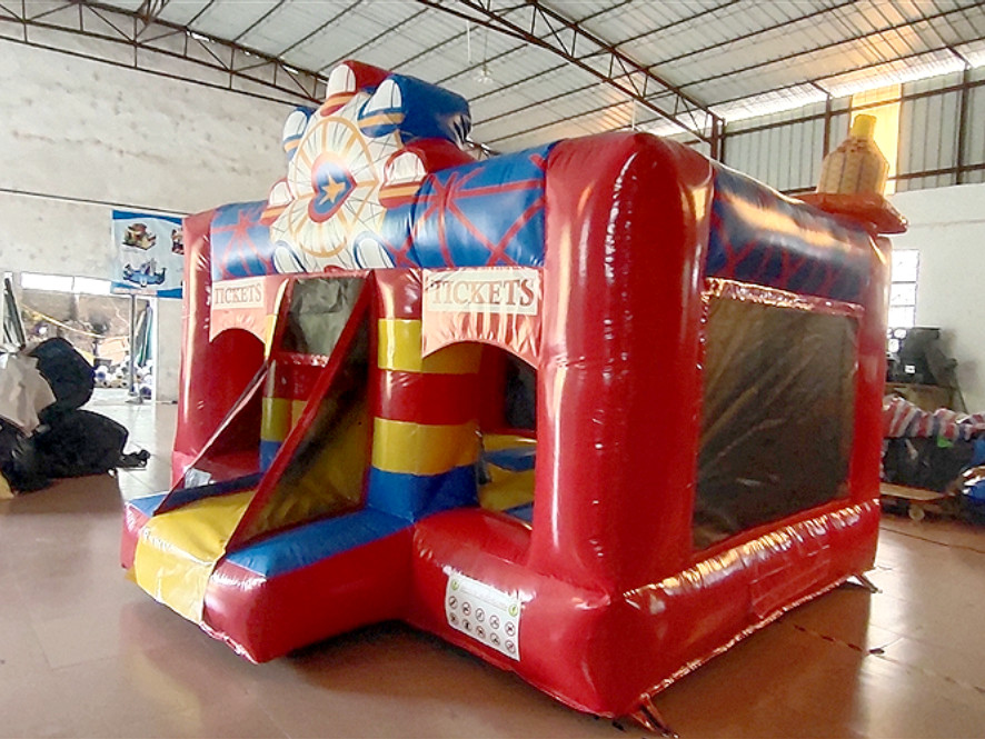 1000D Outdoor Bounce House Ferris Wheel Tickets Inflatable Bouncer Castle With Slide Combo