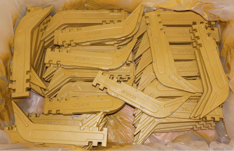 Q345/NM400 Mining Equipment Dozer D475A-1/ D475A-2 Heavy Equipment Bucket Teeth Ripper Tooth 198-78-21340