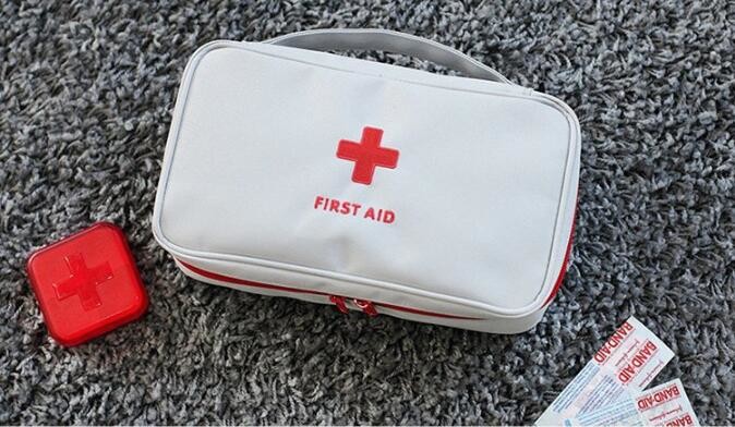 Promotion Emergency First Aid Kit Bag Pack Travel Sport Survival Medical Treatment Outdoor Hunting Camping First Aid Kit