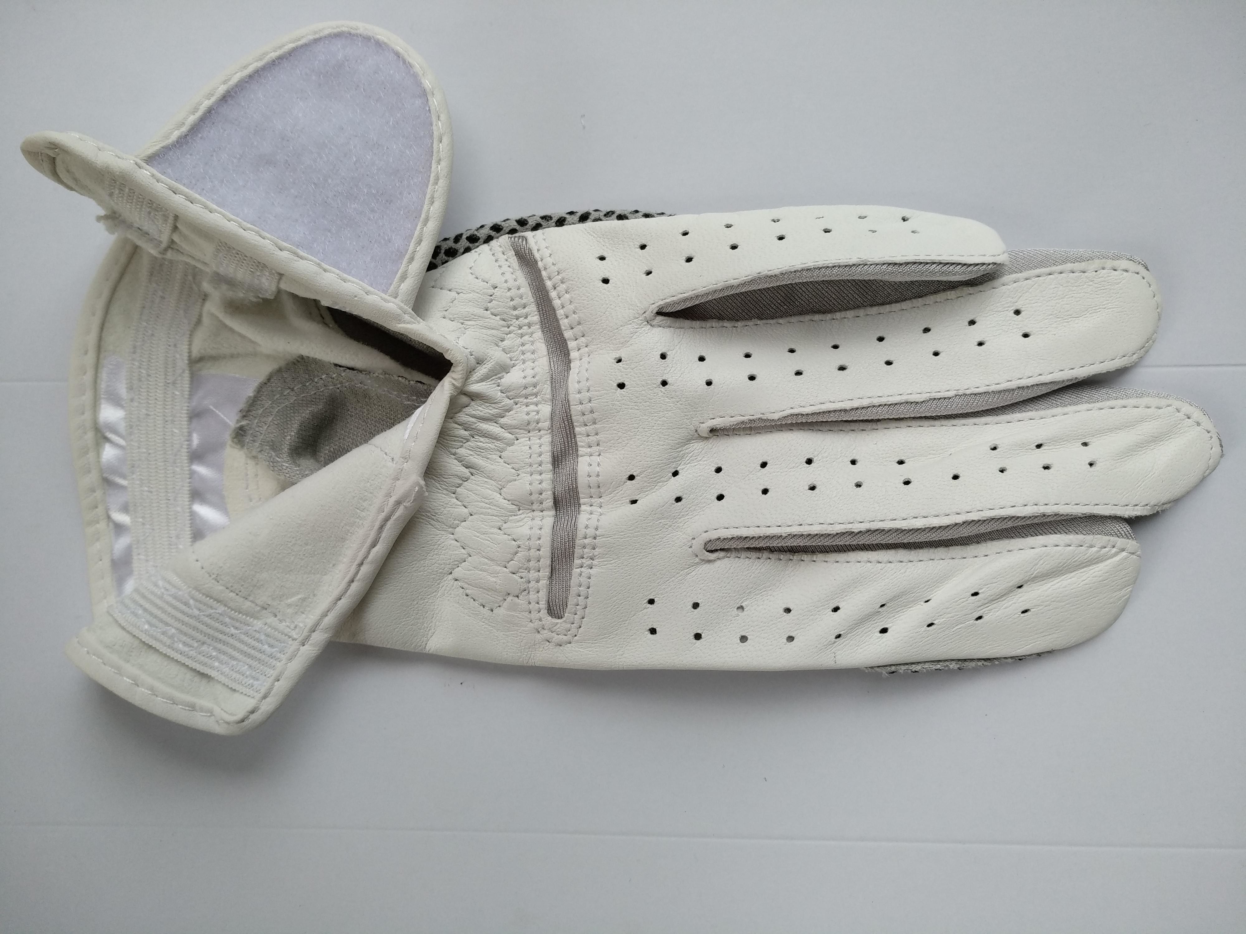 golf glove , golf gloves , glove , gloves