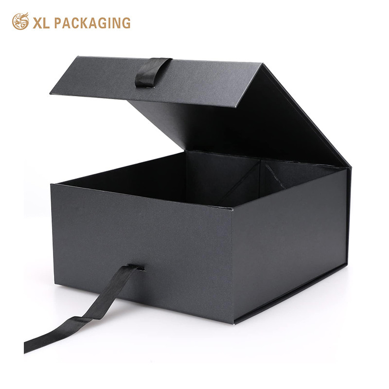 Eco-friendly Black Gift Box With Lid For Presents With Ribbon And Magnetic Closure
