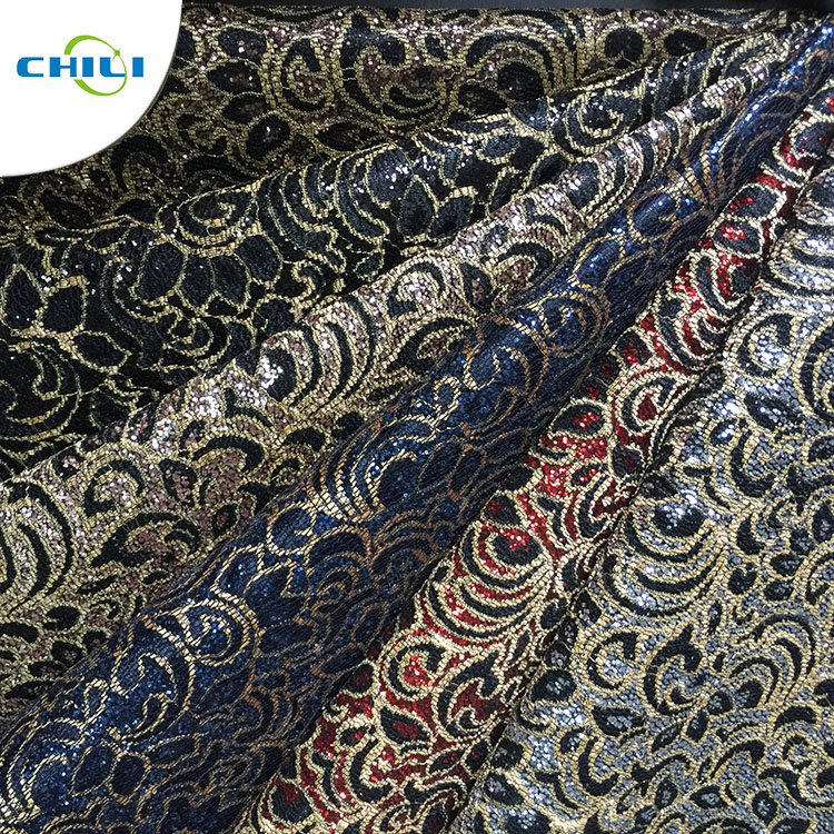 Modern Style Silver Glitter Wallpaper 0.6mm Thickness Wide Application