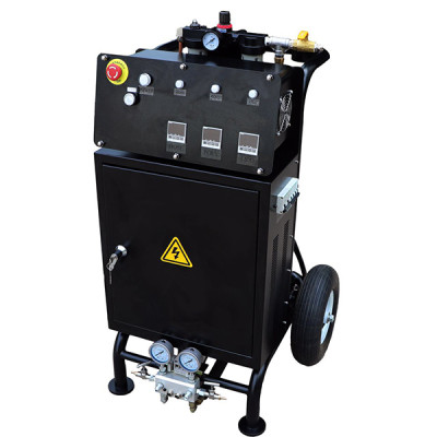 CNMC-B Polyurethane Foam Spray Equipment 13.8MPa Compact Design