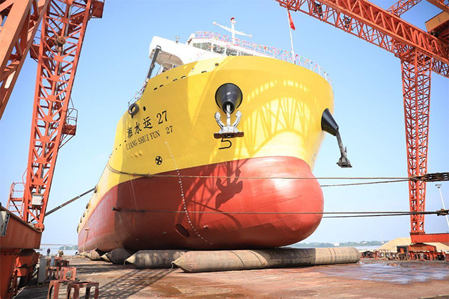 ISO14409 Marine Ship Launching Airbags For Shipyards / Docking / Ships / Vessels