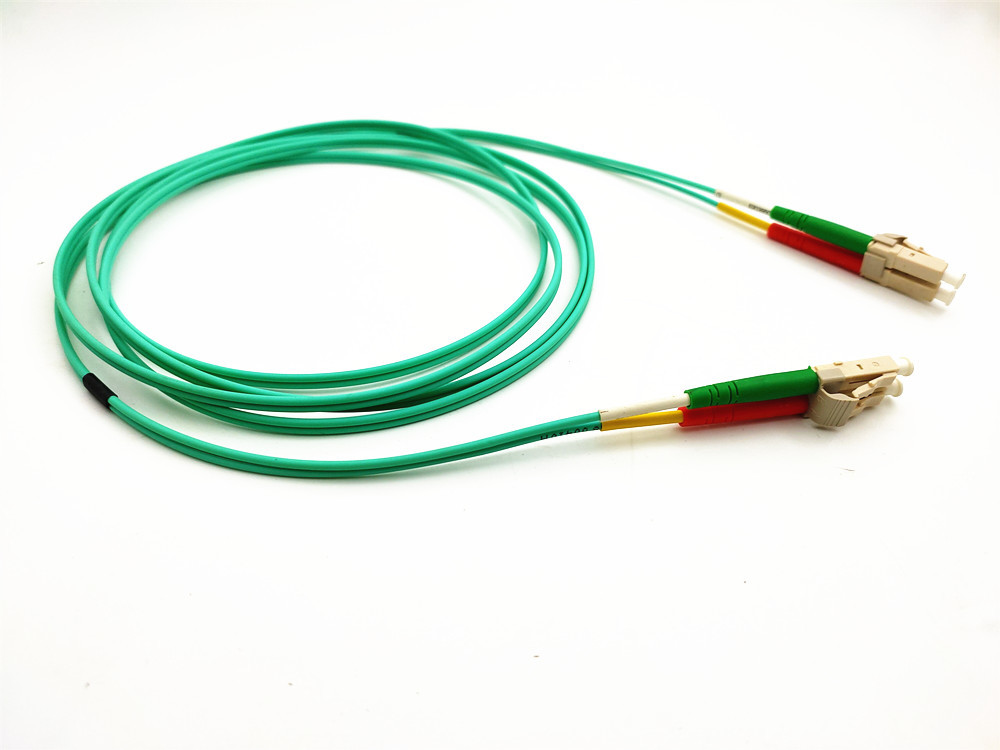 Telecom Data Centre Premium Fiber Optical Patch Cord OM3 OM4 LC To LC Customized