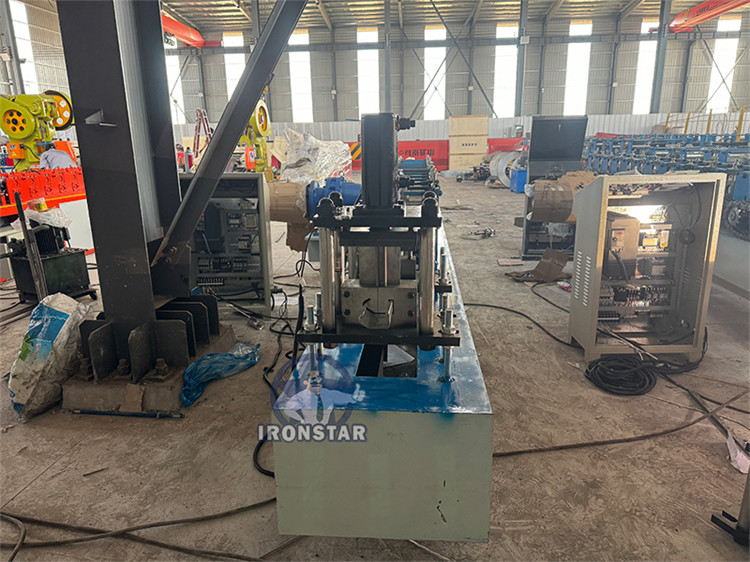 2024 Full automaticBest Seller Steel Roller Shuttering Door Guide Rail Roll Forming Machine
