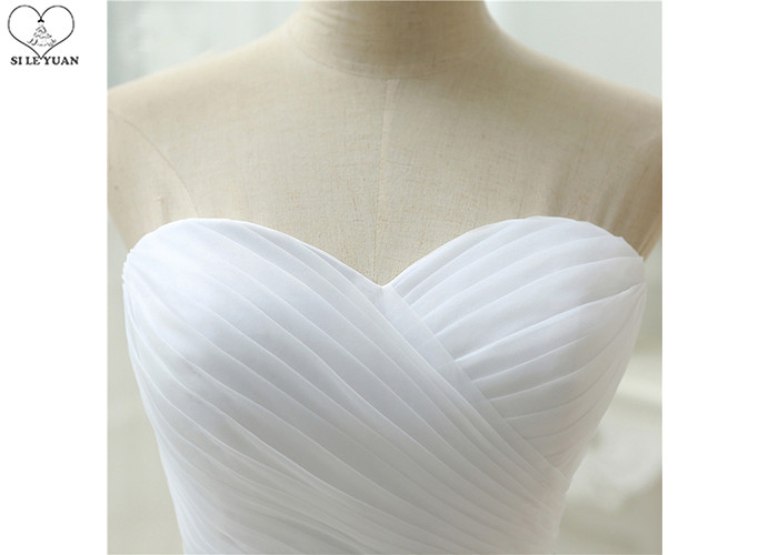 Pleating Chiffon Pure White Wedding Dress / Strapless Ball Gown Beading Belt