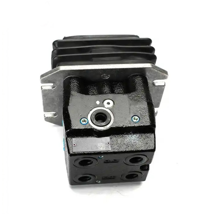 Excavator Foot Pilot YN30V00105F2 Foot Pedal Control Valve For Kobelco SK200-8 SK250-8 SK220-8