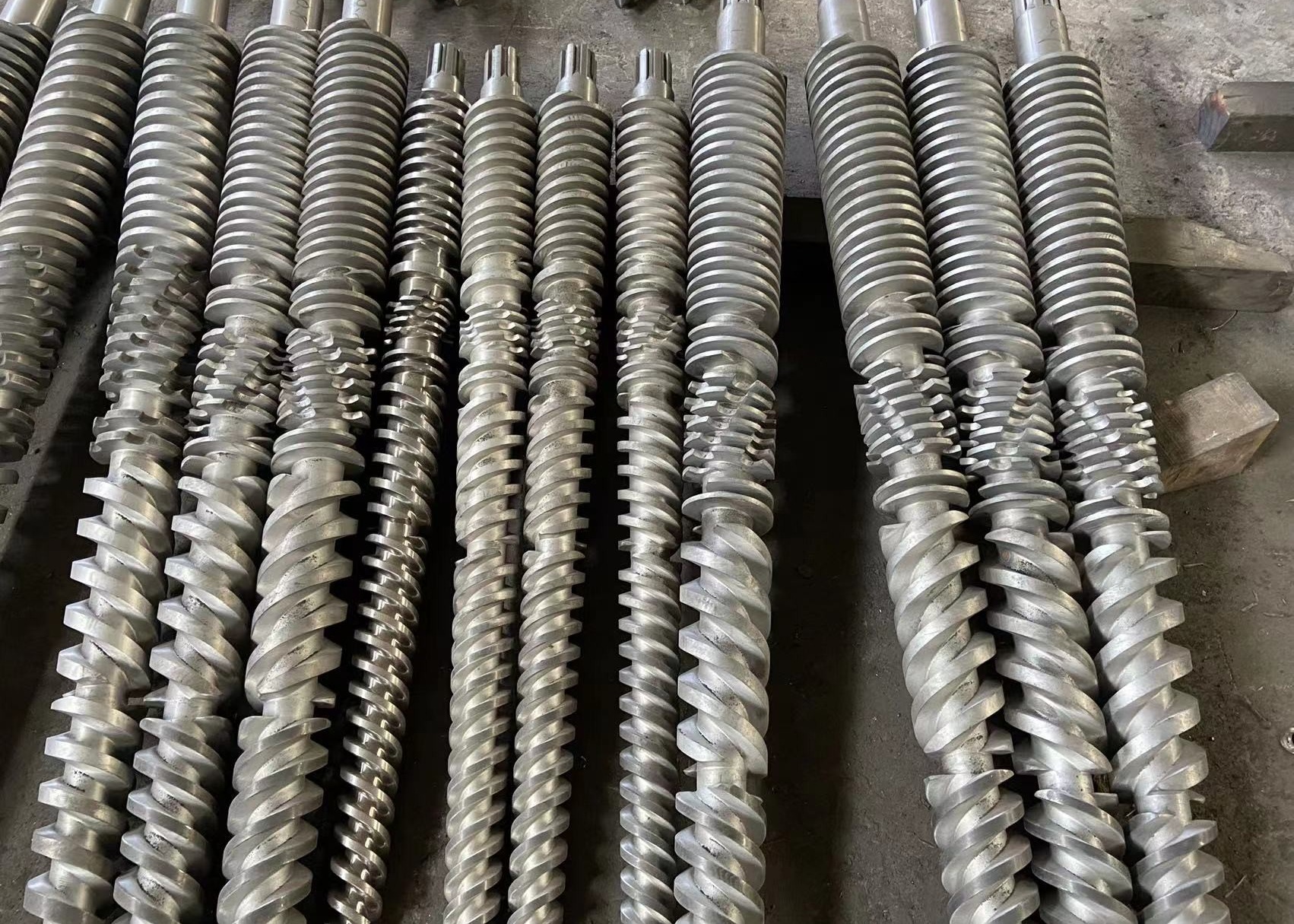 Type 75 Twin Screw Extruder Elements For Engineering Plastic Extruder Spare Parts
