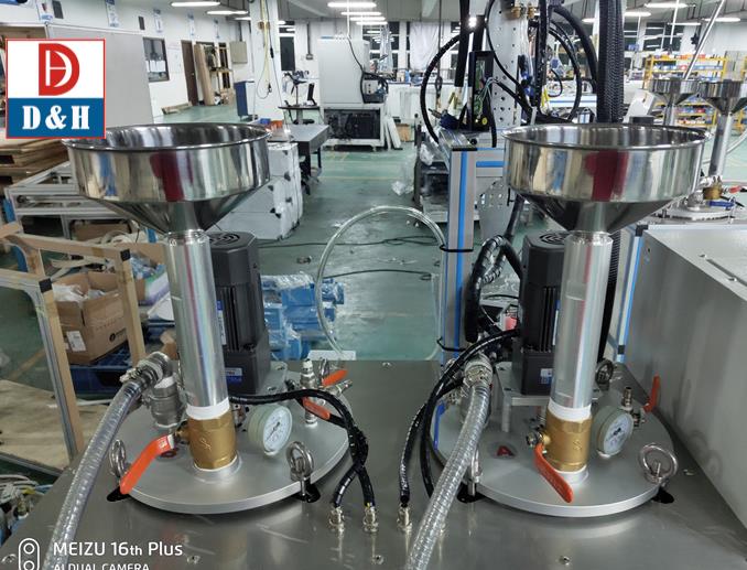 Easy to Operate 3 Axis Glue Dispenser PCB Potting Machine for Liquid Filling Material