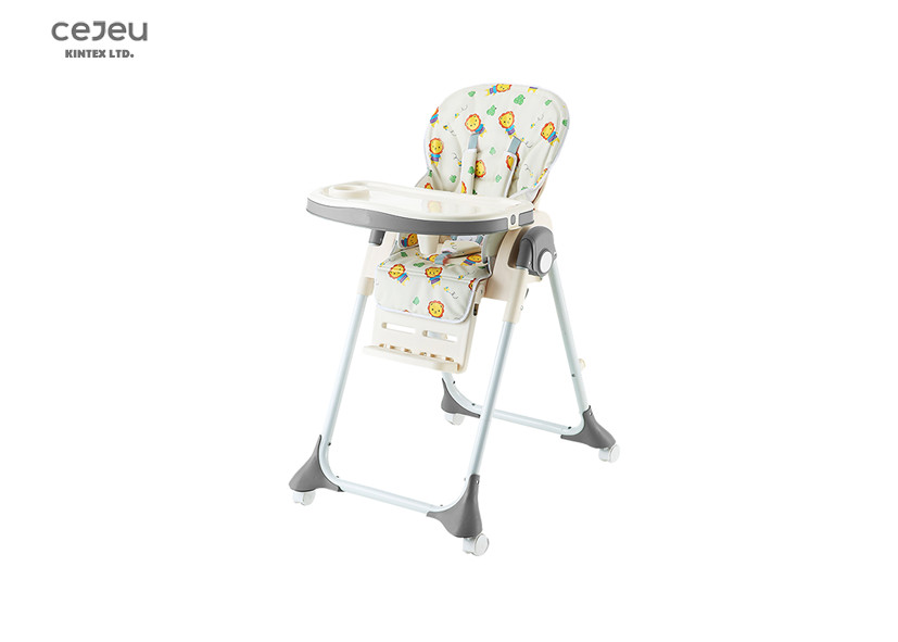 6 Months EN14988 Baby Feeding High Chair 8.2KG PVC Seat Cover