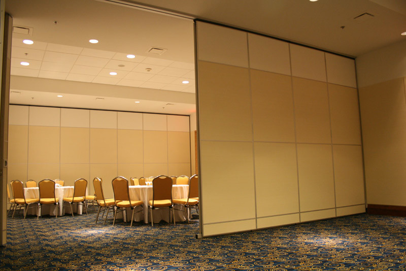 Interior Removable Sliding Folding Partition Acoustic Room Dividers Easy To Operate